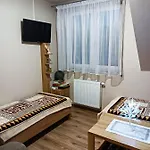 Dom Wakacyjny Gajowka Z Ogrodem I Jacuzzi Na Wylacznosc *