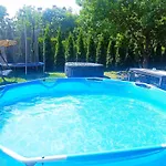Dom Wakacyjny Gajowka Z Ogrodem I Jacuzzi Na Wylacznosc Apartman *