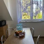 Dom Wakacyjny Gajowka Z Ogrodem I Jacuzzi Na Wylacznosc Apartman *