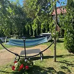 Apartman Dom Wakacyjny Gajowka Z Ogrodem I Jacuzzi Na Wylacznosc Rzyki