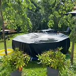 Apartman Dom Wakacyjny Gajowka Z Ogrodem I Jacuzzi Na Wylacznosc