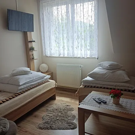 Gajowka Z Ogrodem I Jacuzzi Na Wylacznosc Apartment *