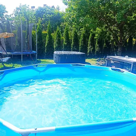 Gajowka Z Ogrodem I Jacuzzi Na Wylacznosc Apartment *