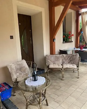 Gajowka Z Ogrodem I Jacuzzi Na Wylacznosc