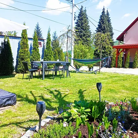 Dom Wakacyjny Gajowka Z Ogrodem I Jacuzzi Na Wylacznosc Rzyki